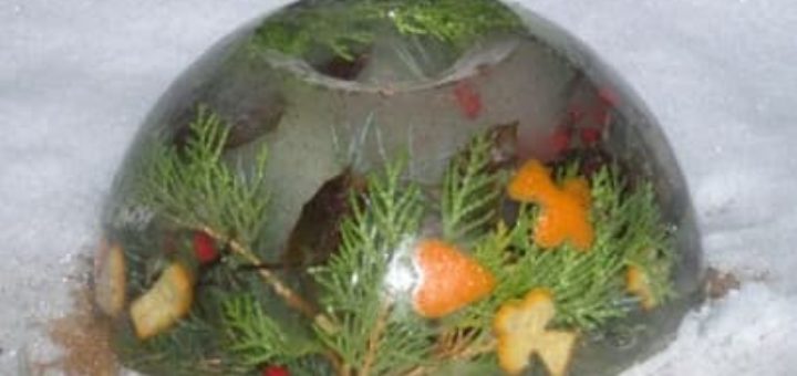 Рождественский декоративный ледяной подсвечник